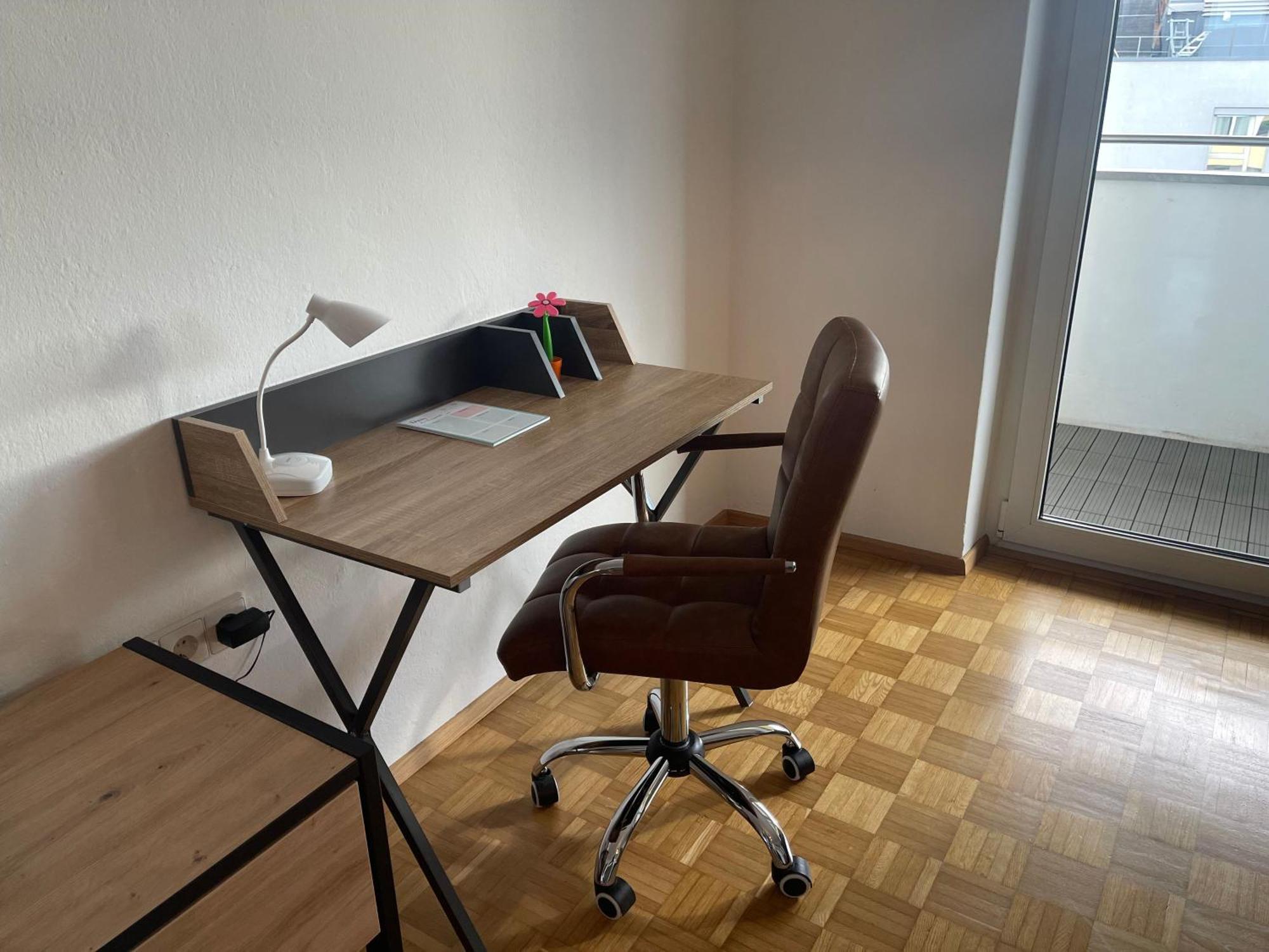 Tamliving Zentrum Luxus Parken Messe Wifi Traumaussicht Sunrise&Sunset Graz Esterno foto